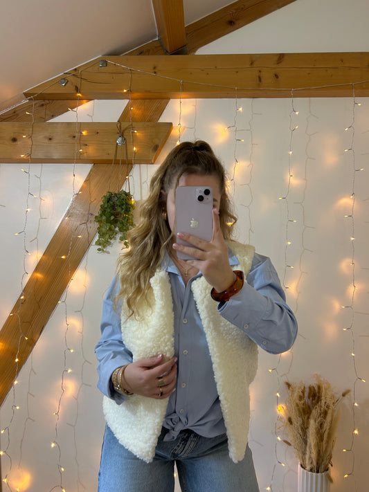 Veste sans manche bouclette